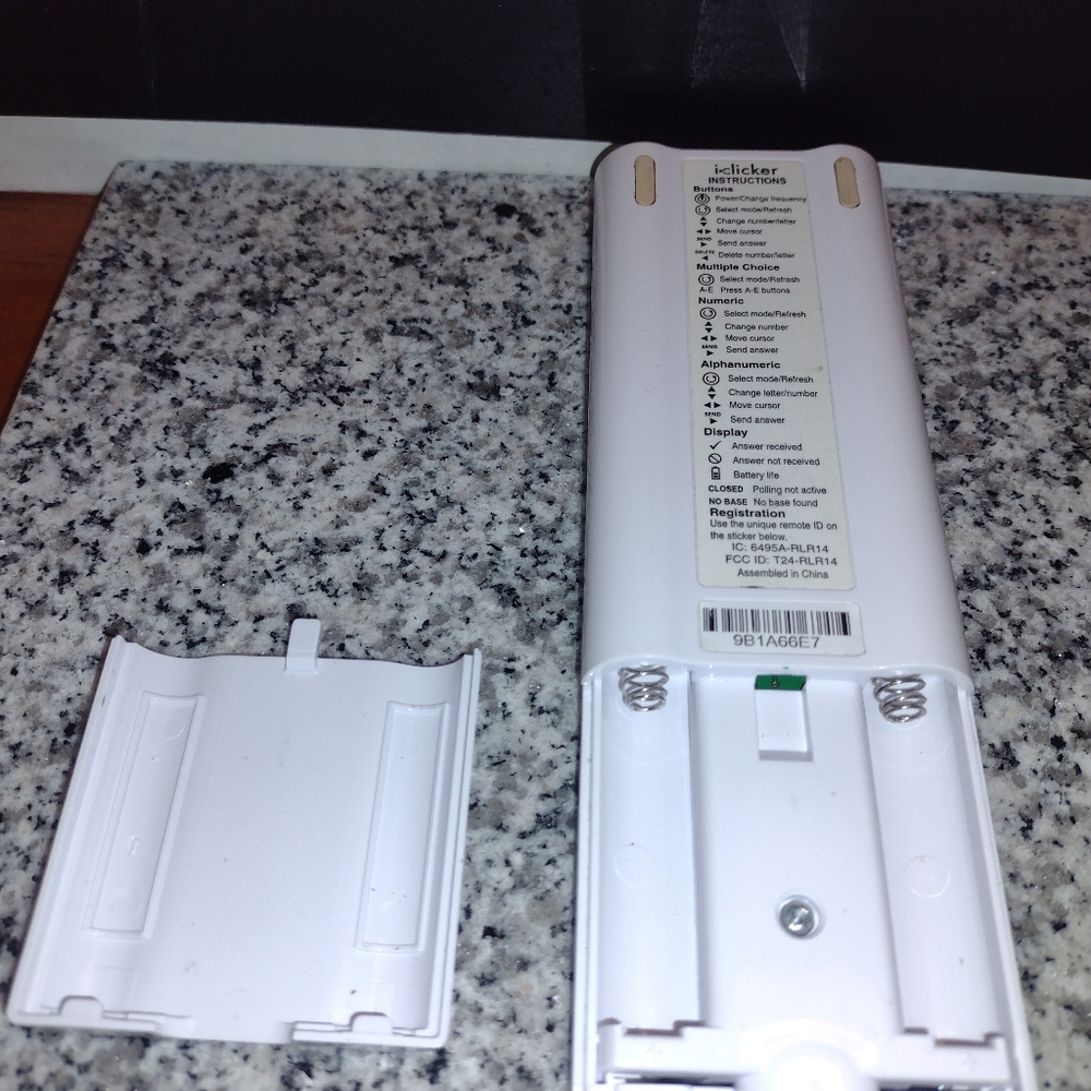 iClicker 2 - Student Remote For Multiple Choice (Classroom Response Control). - Picture 5 of 11